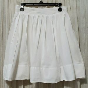 size 4 womens white, flare skirt